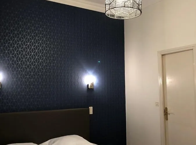 Emilie Hotel 2*